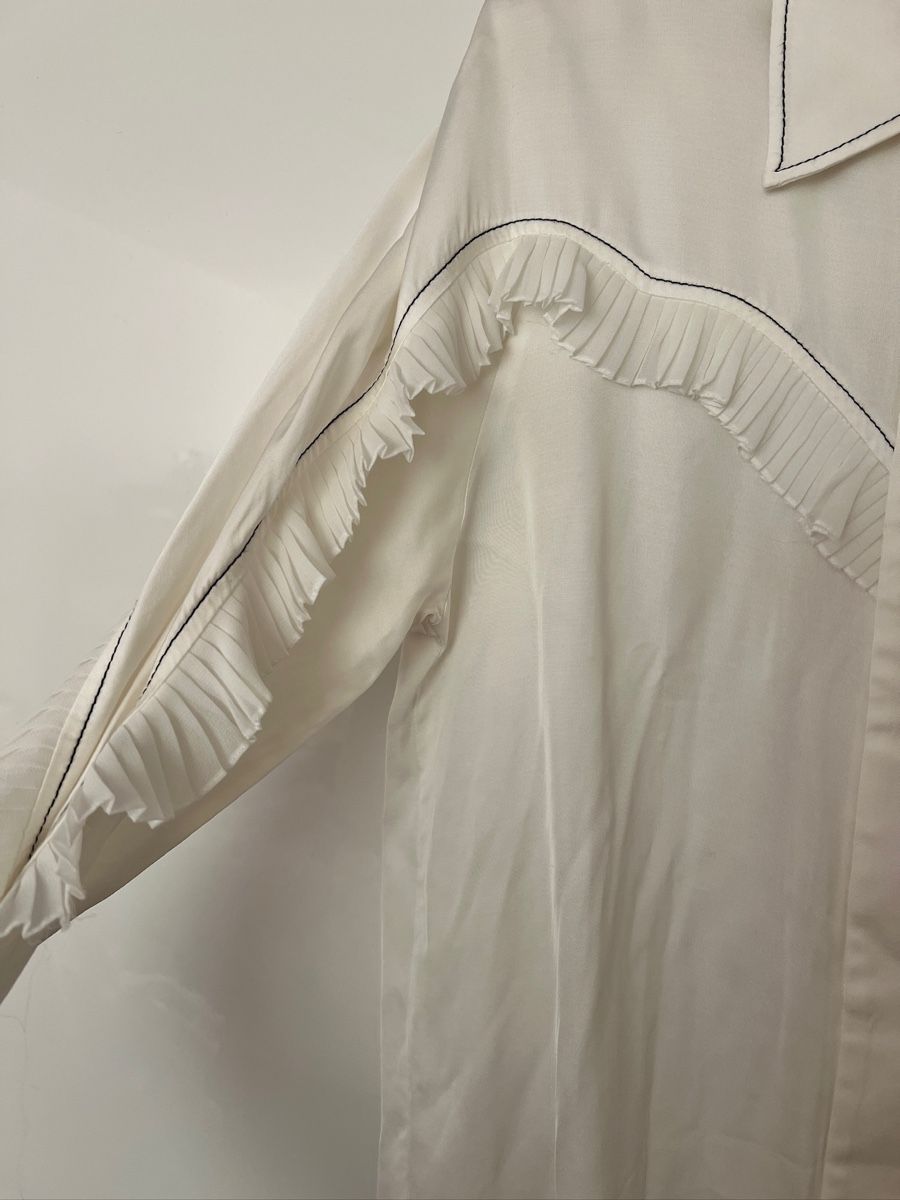 Sandro Camicette: LIKE NEW Sandro PURE VISCOSE Blouse, size 2 – Nuovo (secondo la descrizione) da Zürich venduto da SandroMaje 2
