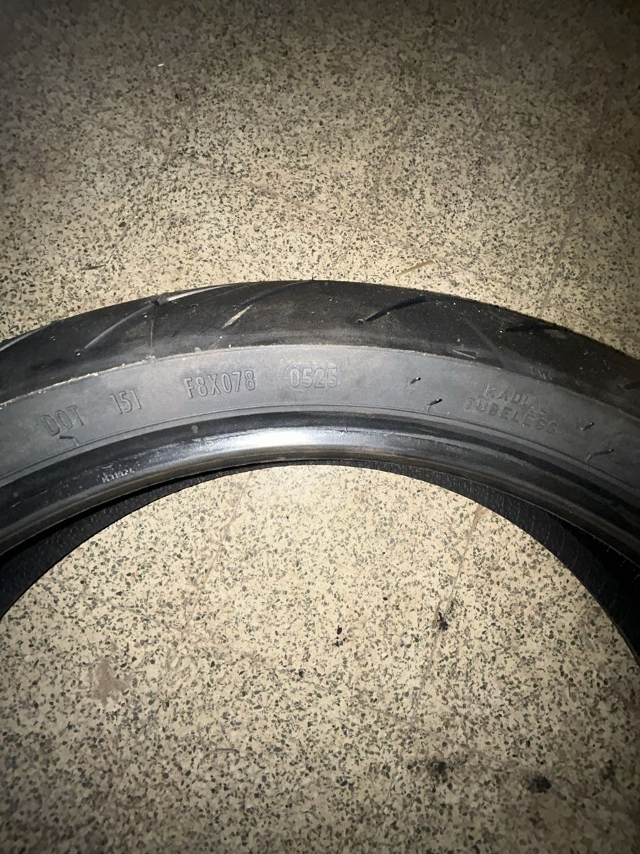 Pneus & Kompletträder: Pirelli Diablo Rosso III – Neu (gemäss Beschreibung) aus Guggisberg von eil_ty7w 4