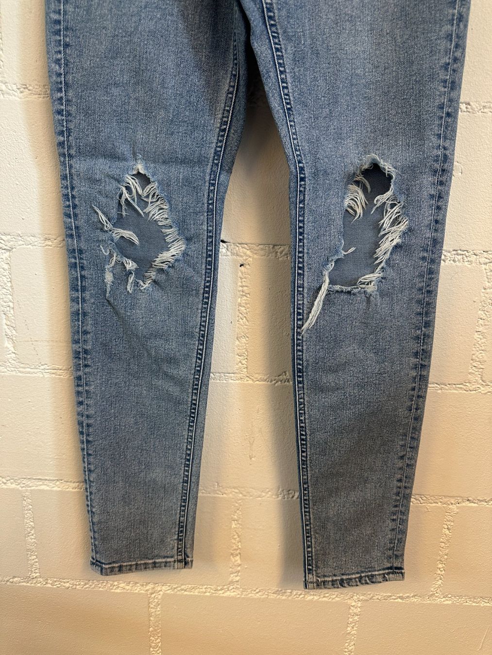 H&M Jeans: Jeans von H&M (36) – Usato da Urdorf venduto da ARJN 2