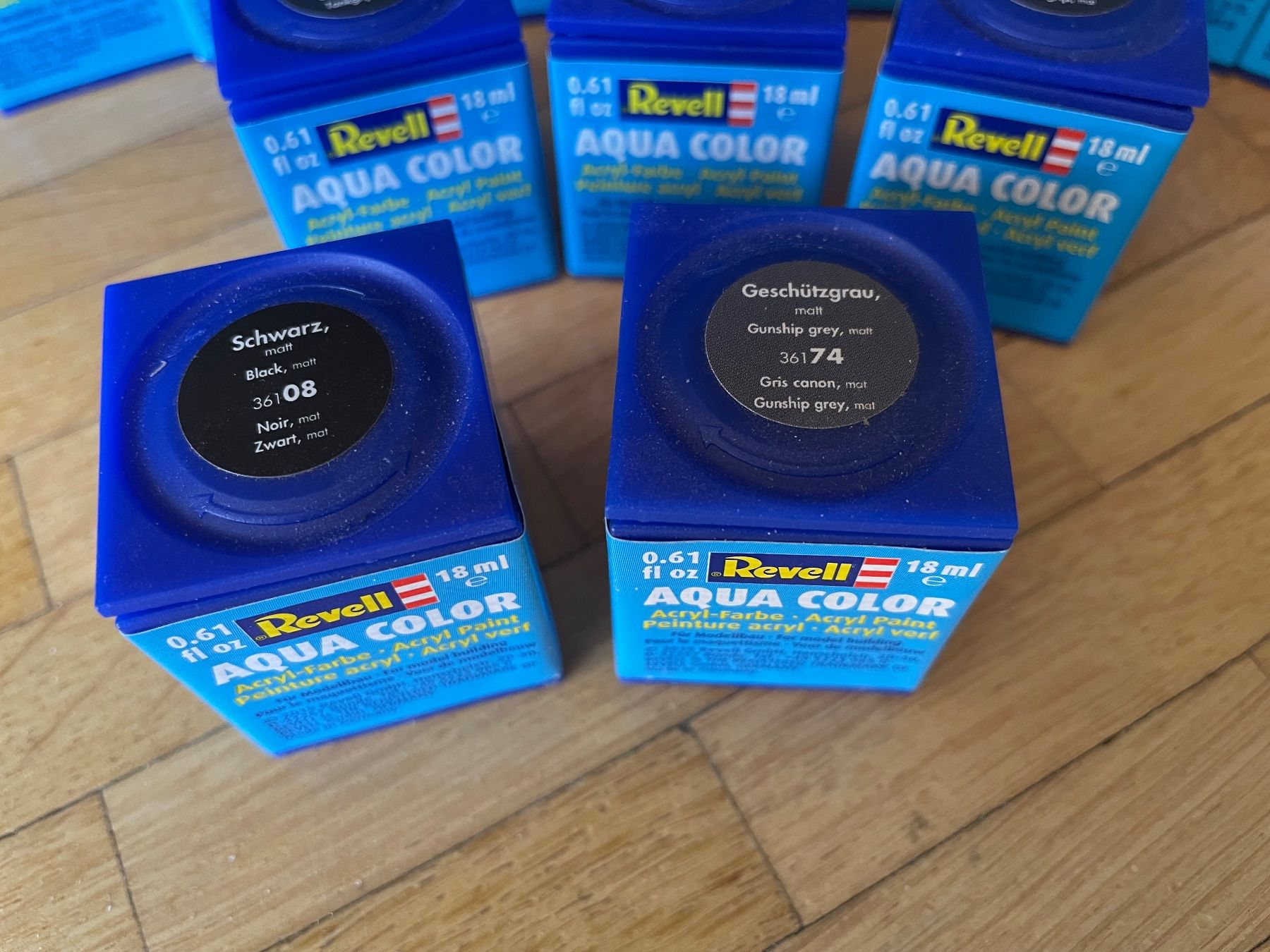 Colori: REVELL AQUA COLOR - ACRYL FARBEN – Nuovo e nell'imballaggio originale da Egg b. Zürich venduto da underworld 6