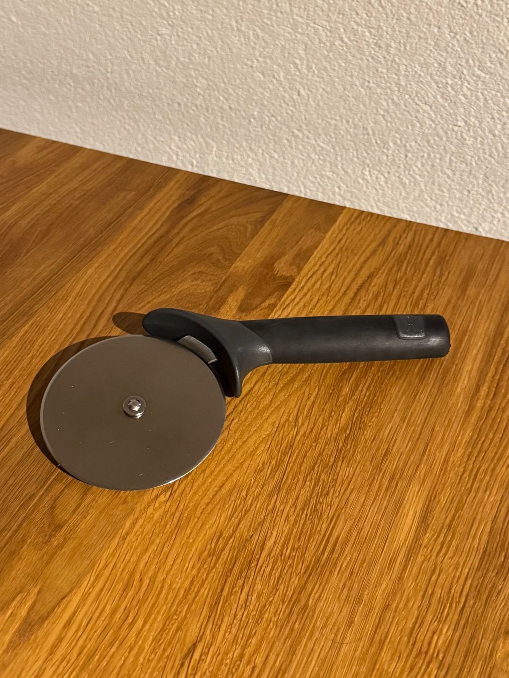 Weber Elettrodomestici da cucina: Weber Pizzaschneider – Usato da Thun venduto da Dvddealer