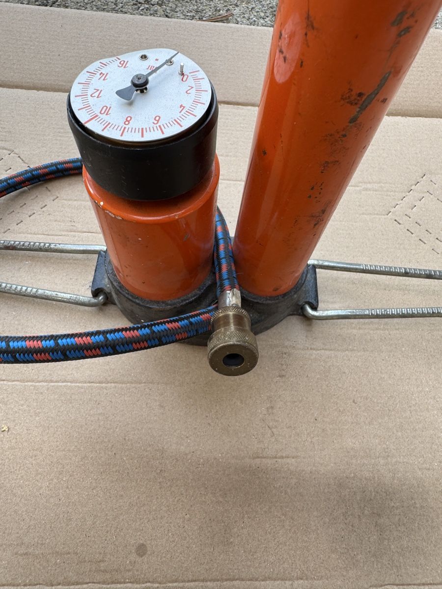 Sks Pumpen: Standpumpe – Gebraucht aus Glattfelden von Nusa800 3