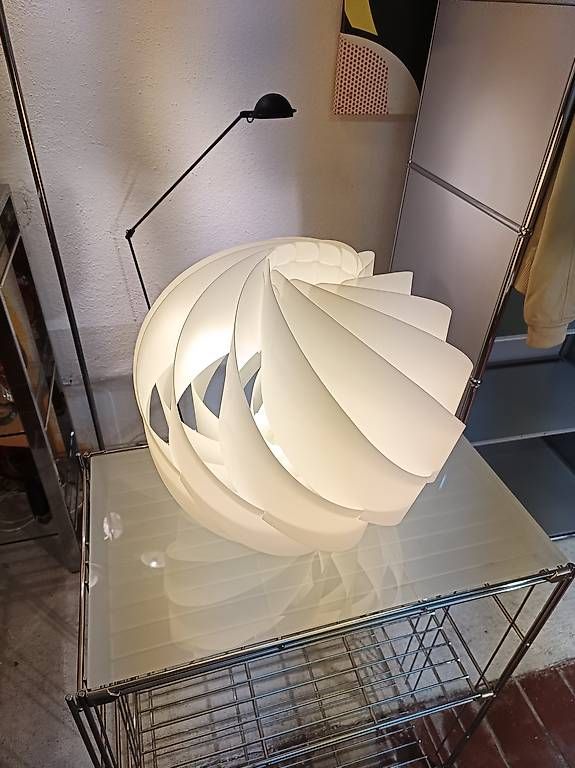 Lampade: Design Lampe retro Look – Usato da Winterthur venduto da style-and-design.zrh 4
