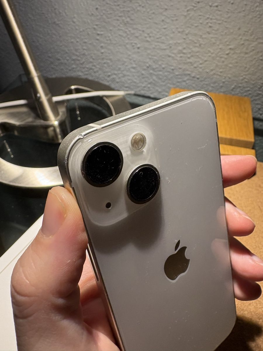 Apple Handys / Smartphones: iPhone 13 Mini Weiss 64 GB – Gebraucht aus Aeugst am Albis von  3