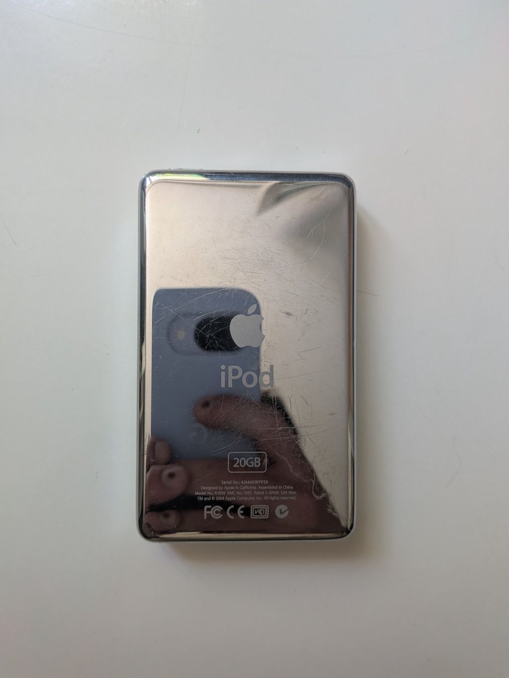 Apple Tragbarer Mediaplayer: Ipod 4 gen – Defekt aus Zürich von JamesBacon 1