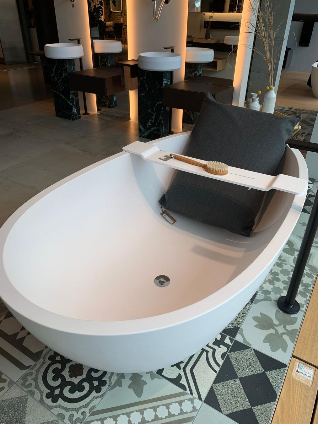 Vasche da bagno: AGAPE Badewanne – Nuovo (secondo la descrizione) da Stans venduto da AQWA_AG 1