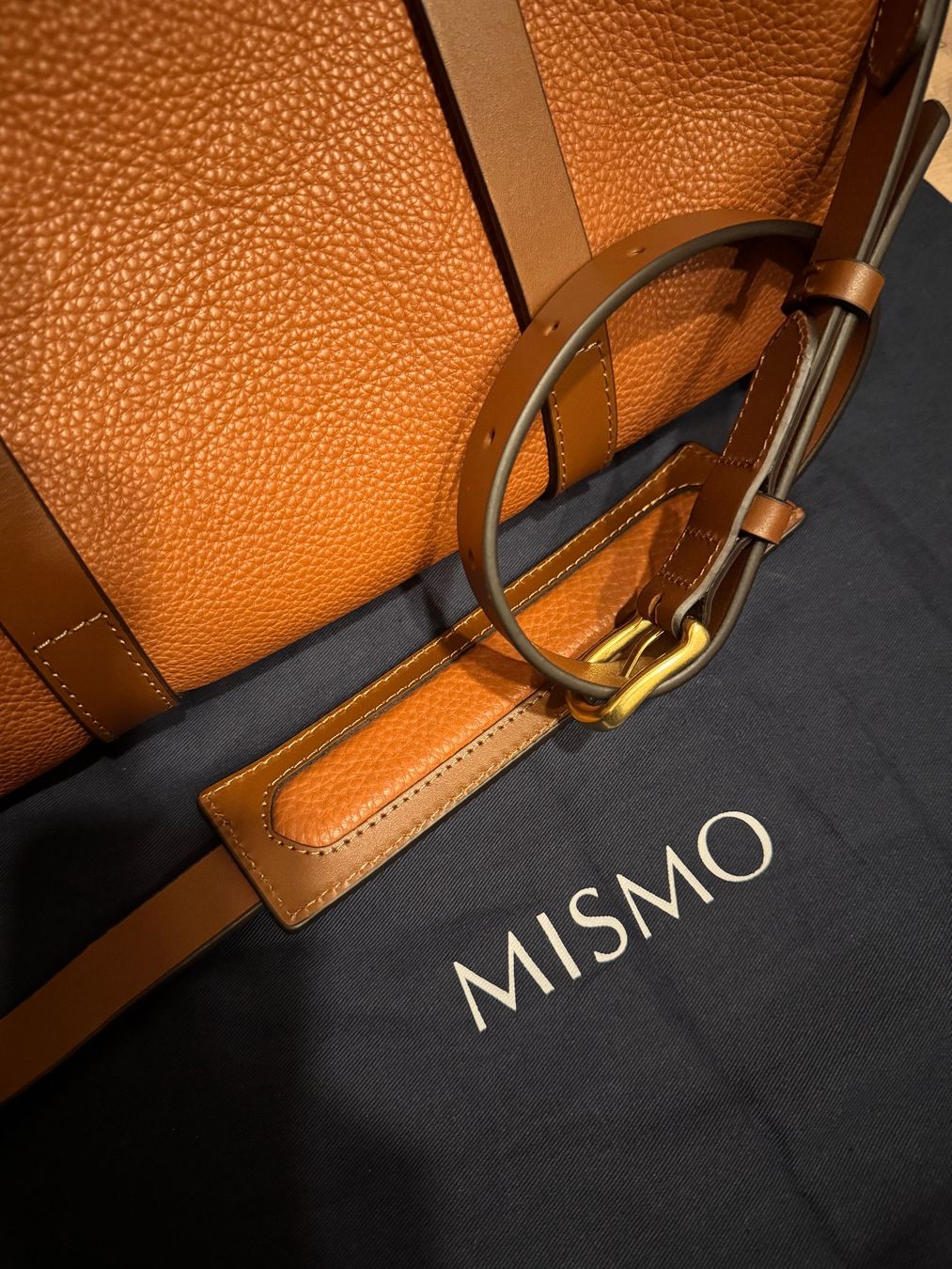 Valigie & Borse: MISMO Aspire Pebbled Leather Briefcase Tabac CHF 815 – Nuovo (secondo la descrizione) da Unterseen venduto da SONY-CoolGo 4