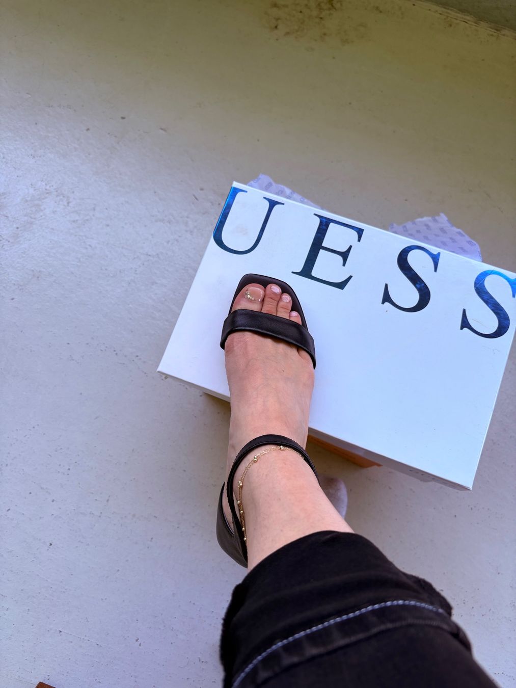 Guess Chaussures femmes: Guess Sandalen Grösse 39 – Neuf avec emballage d'origine à Basel par Lady_591-184_