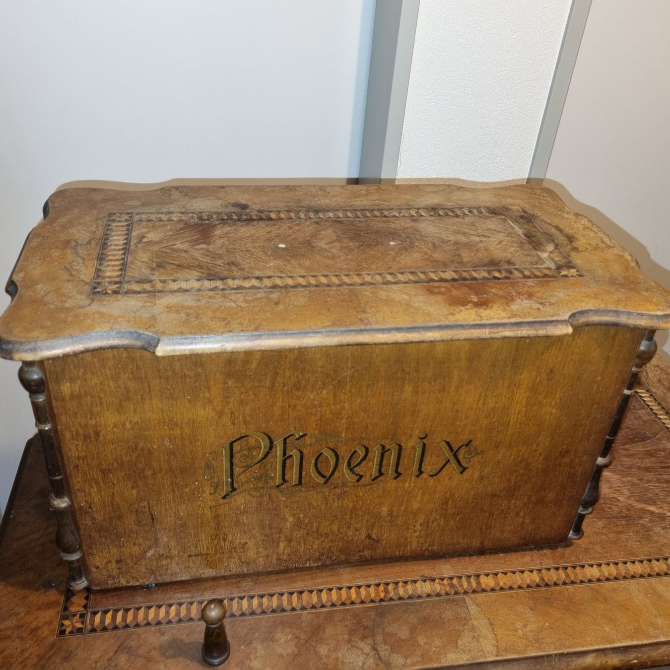 Phoenix Macchine da cucire: Antike Tret-Nähmaschine - Phoenix – Usato da Hausen AG venduto da itsFredy 6