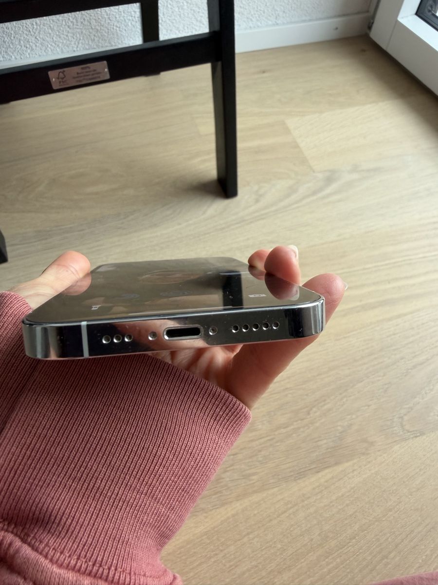 Apple Telefoni cellulari / Smartphones: Iphone 14 Pro 128 GB – Usato da Pfäffikon ZH venduto da C.Cs 4