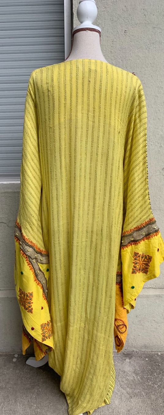 Kleider: Superbe robe style CAFTAN VINTAGE brodé de perles t.L – Gebraucht aus Martigny von only__you 3