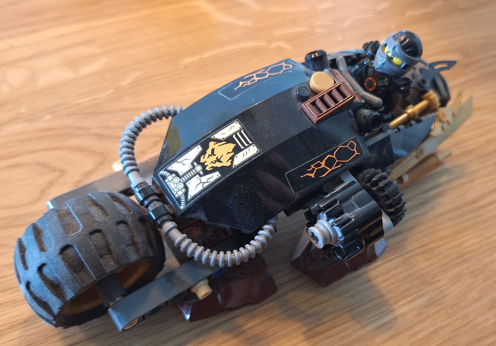 Lego Kit di costruzioni: Lego Ninjago Cole's Blaster Bike – Usato da Egnach venduto da sea_2zvc