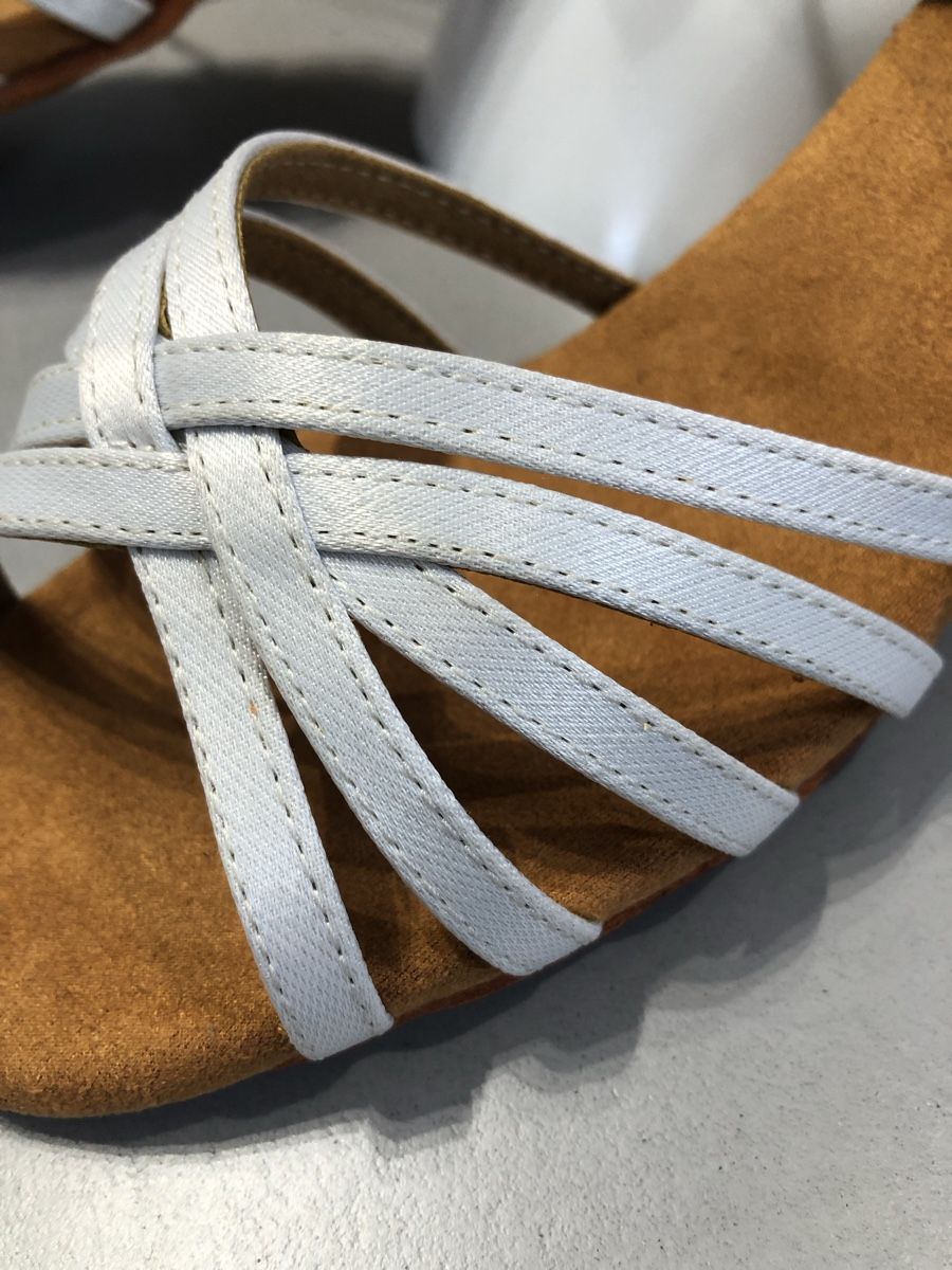 Scarpe da donna: Tanzschuh weiss Grösse 38 – Nuovo e nell'imballaggio originale da Arch venduto da Dendu01 2