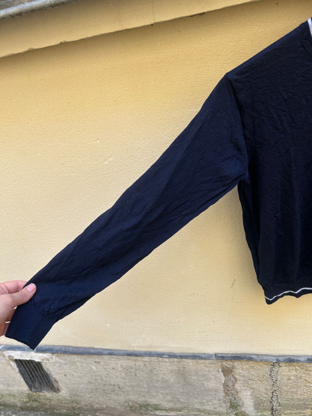 Prada Maglioni & Felpe: Blue prada sweater – Usato da basel venduto da wastedworld 1