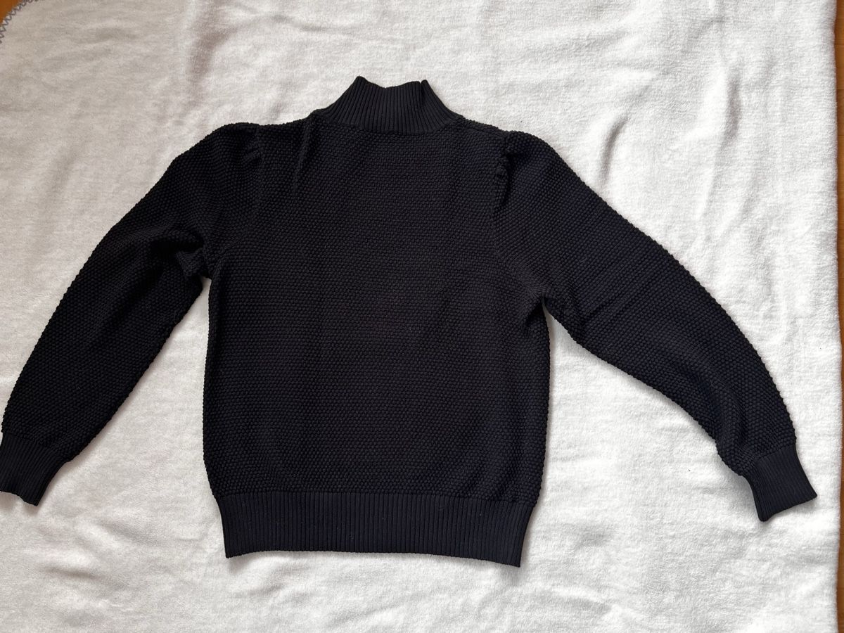 Esprit Pulls & Sweat-shirts: Pull Esprit noir manches bouffantes taille M – D'occasion à Romont FR par cat_j6ww 1