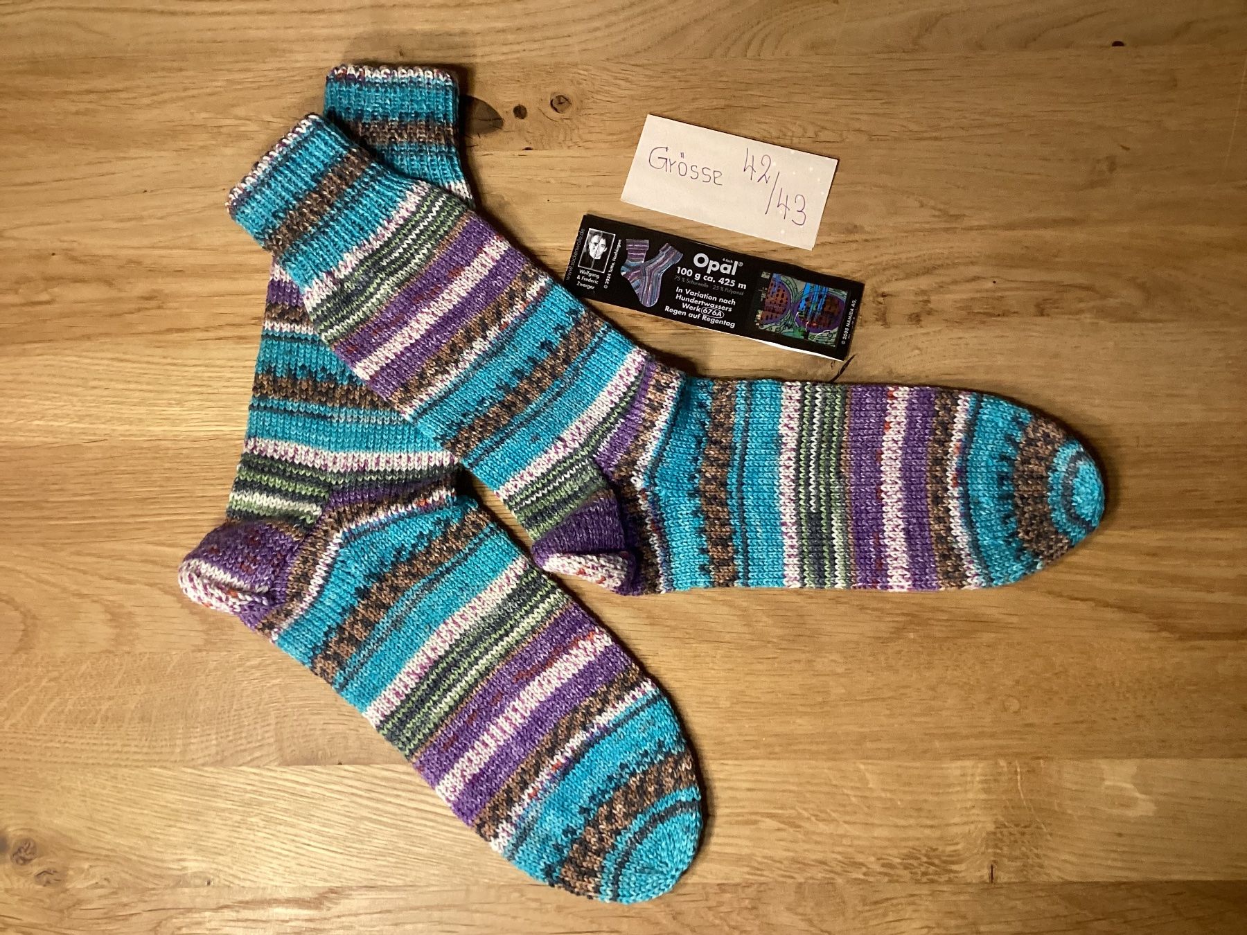 Calze: Handgestrickte Hundertwasser Socken – Nuovo e nell'imballaggio originale da Flawil venduto da kruemeli02