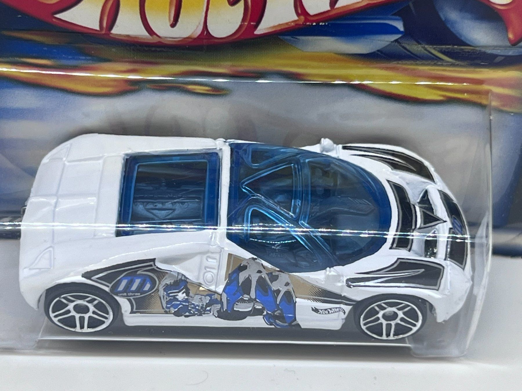 Hot Wheels Modellautos: Hot Wheels Ford GT-90 – Neu und originalverpackt aus Wildegg von LaaBoutique 2