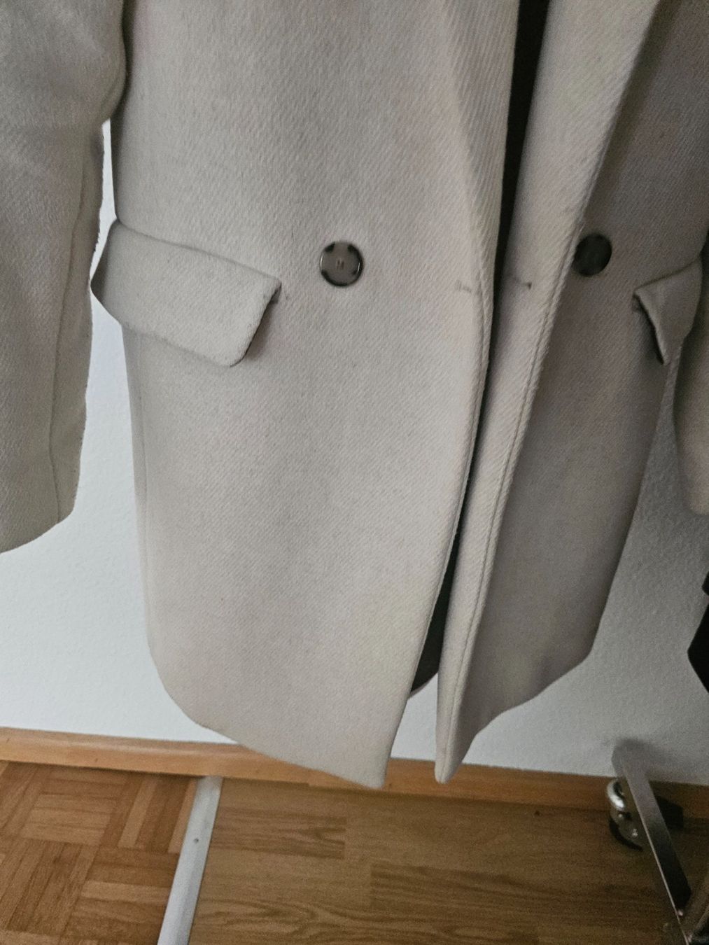 Mango Cappotti: Mango mantel – Usato da Basel venduto da NyGrow 2