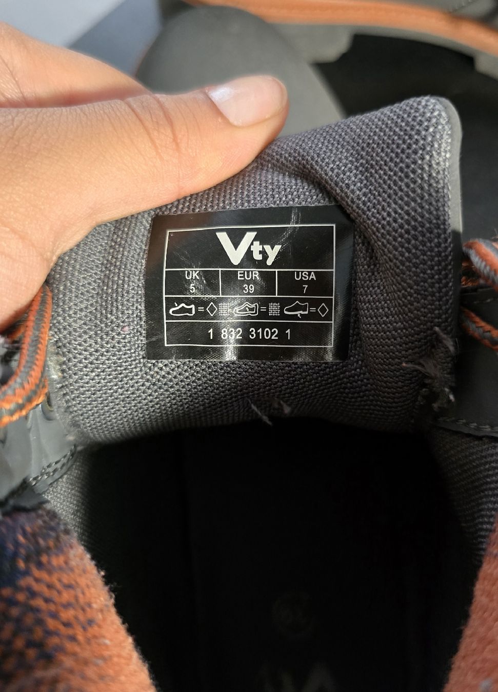 Scarpe da uomo: Stiefel Grösse 39 – Usato da Basel venduto da gin_77cv 2