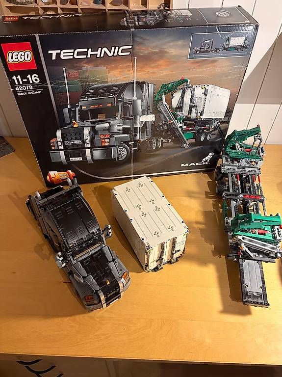 Kit di costruzioni: Lego Technic, Mack Anthem, 42078 – Usato da Flims Waldhaus venduto da Cwi80 3