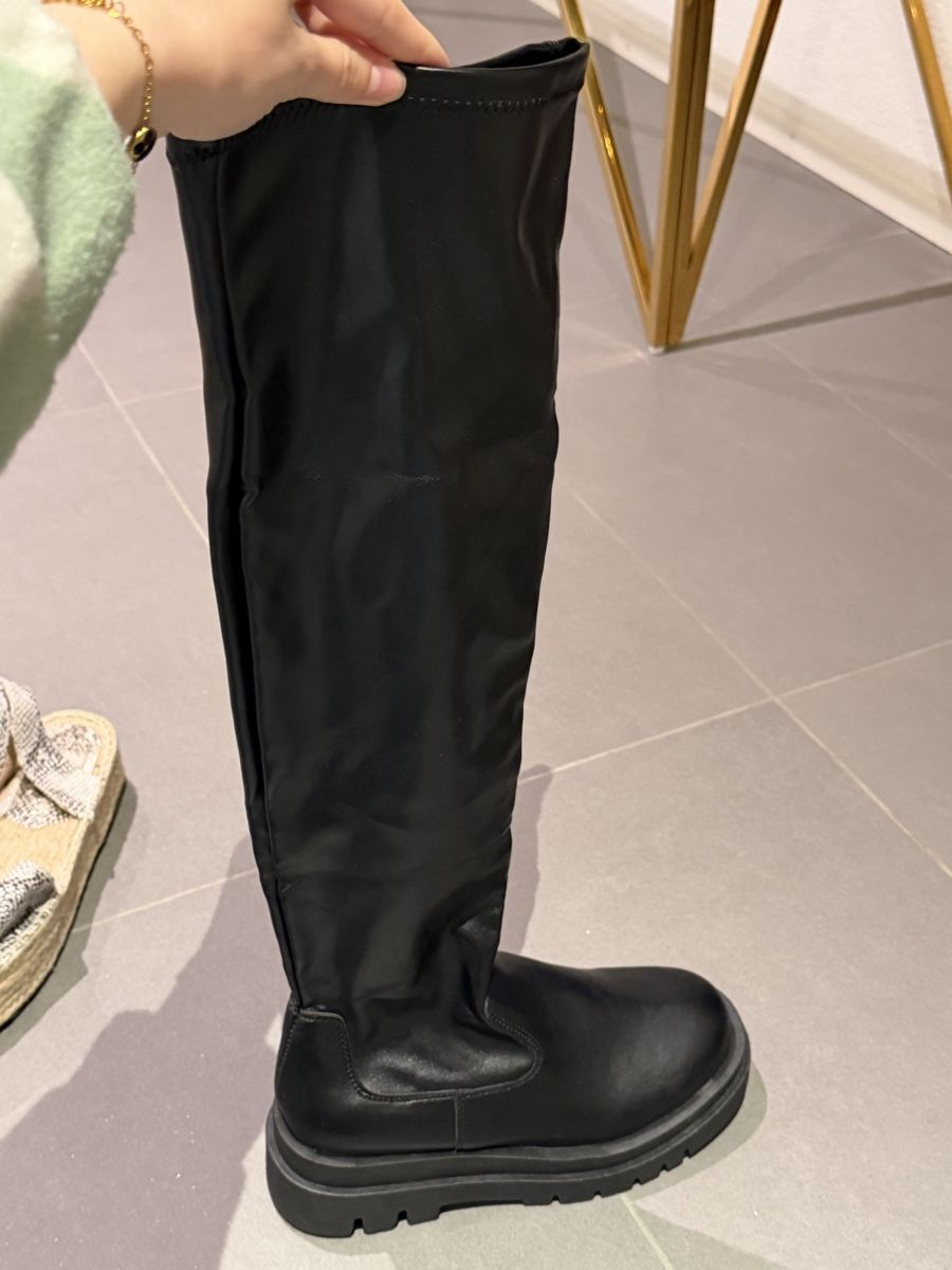 Damenschuhe: Schwarze Overknee Stiefel, Grösse 37 NEU – Neu (gemäss Beschreibung) aus Näfels von mar_2ptp 1