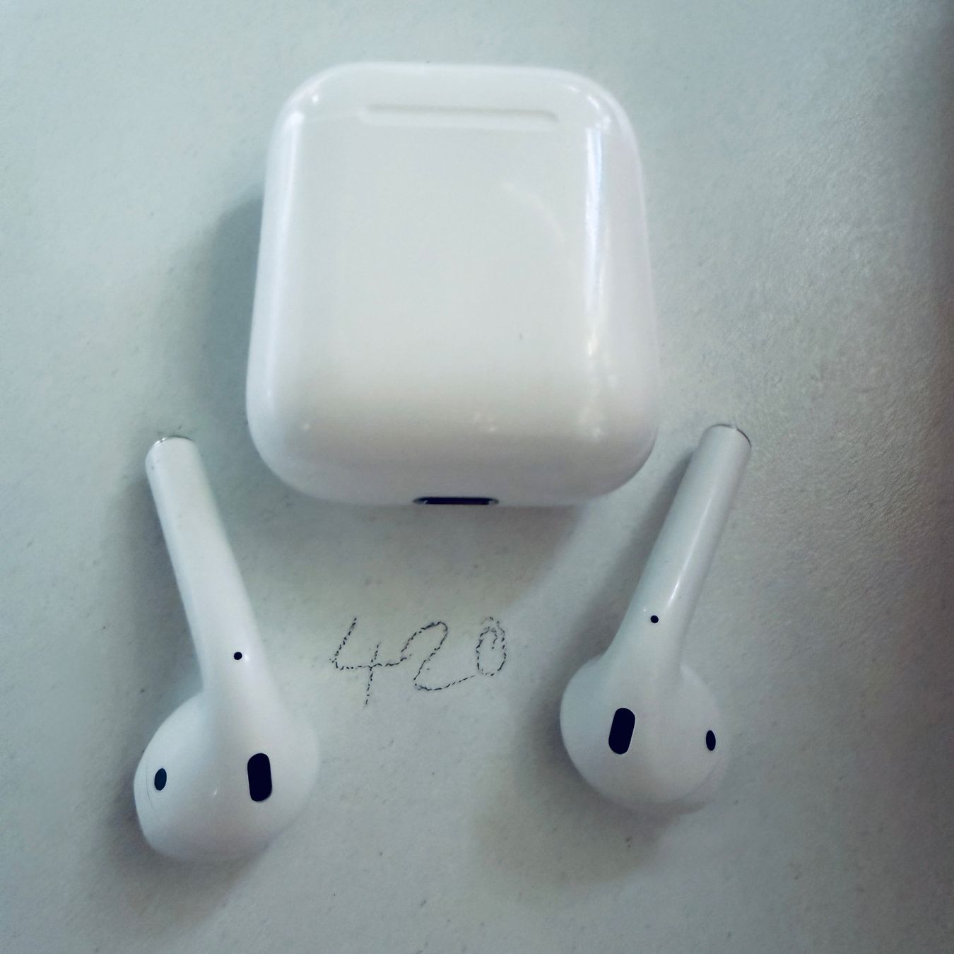 Apple Casques audio: Original Apple AirPods 2 Gen. Wireless Kopfhörer & Case – D'occasion à Basel par MY.AIRPODS.SHOP 9