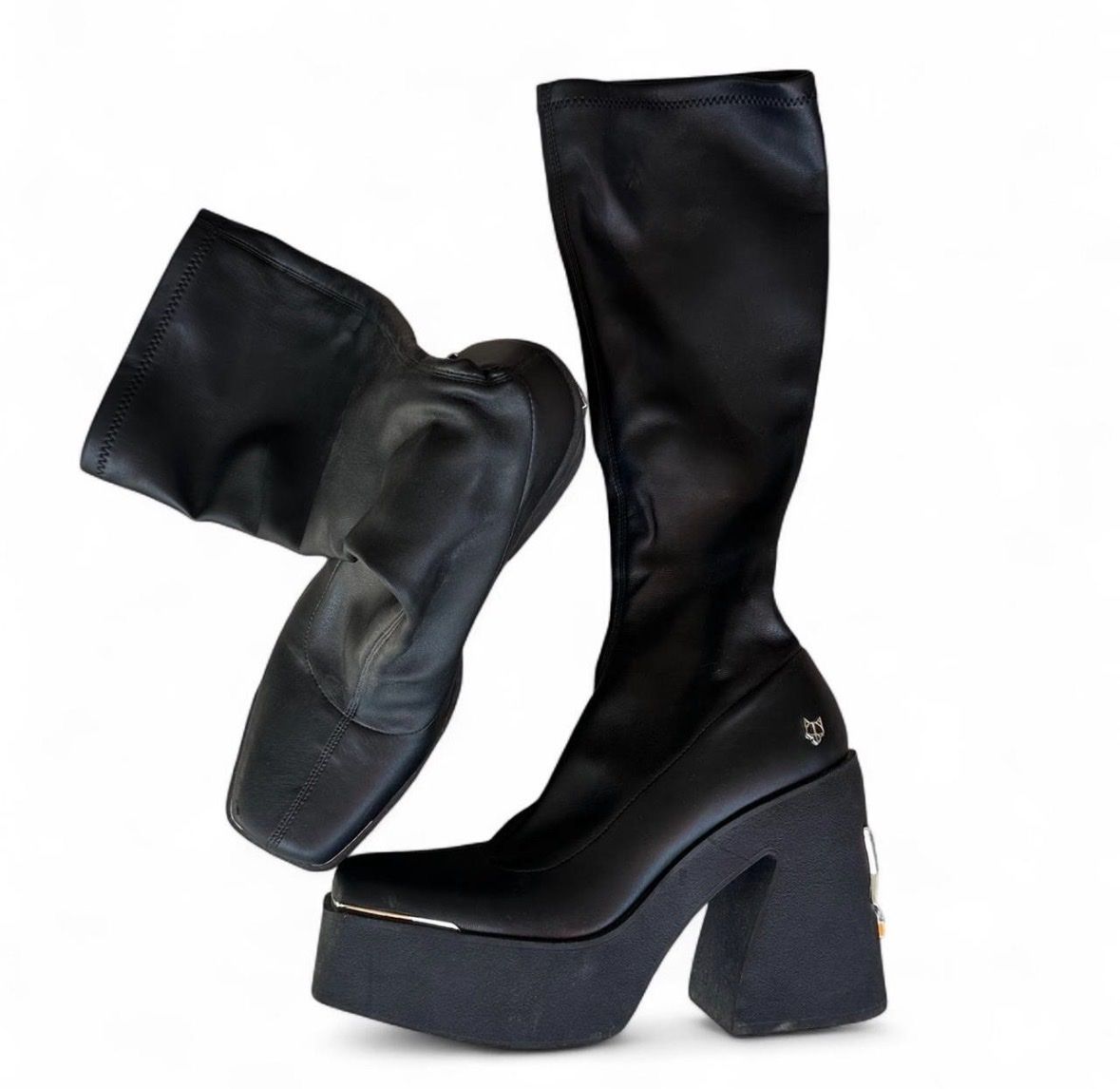 Damenschuhe: NAKED WOLFE PLATFORM BOOTS – Gebraucht aus Heimberg von ace_t2kb
