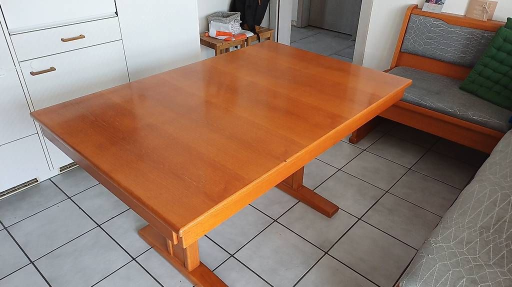 Tavoli: Tisch – Usato da Beromünster venduto da masto46 3
