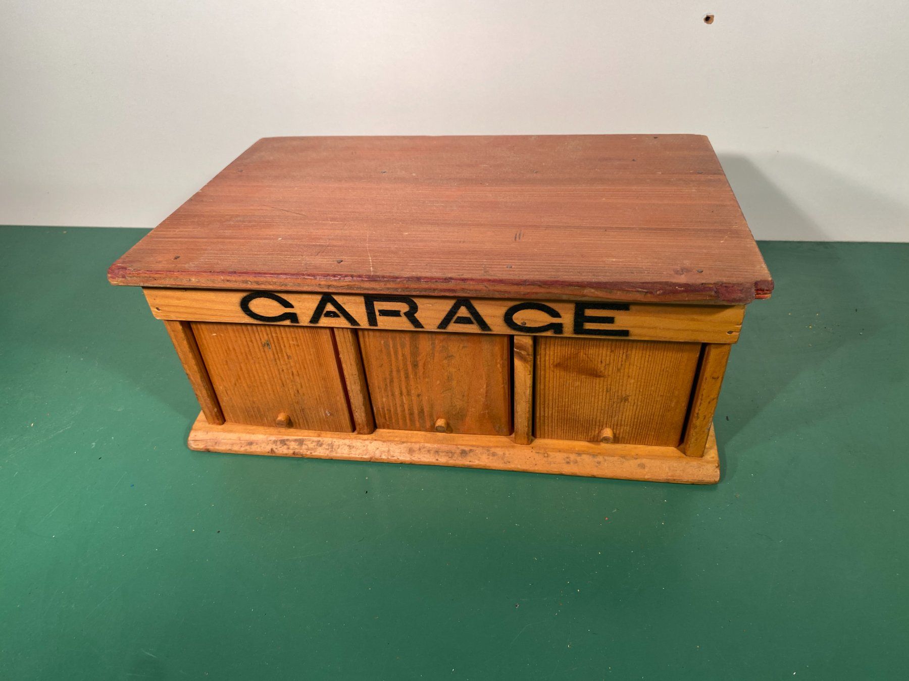Giocattoli: Holzbox "Garage" BUCO Holzspielzeug – Usato da Bern venduto da ToysPlusVintage