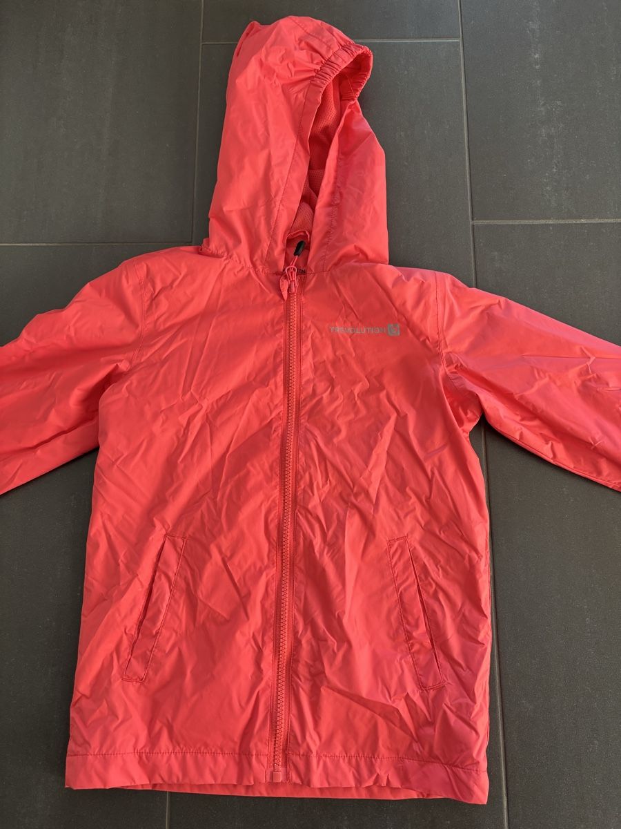 Trevolution Giacche & Cappotti: Regenjacke Trevolution Gr. 128 – Usato da Niederwangen b. Bern venduto da muidop