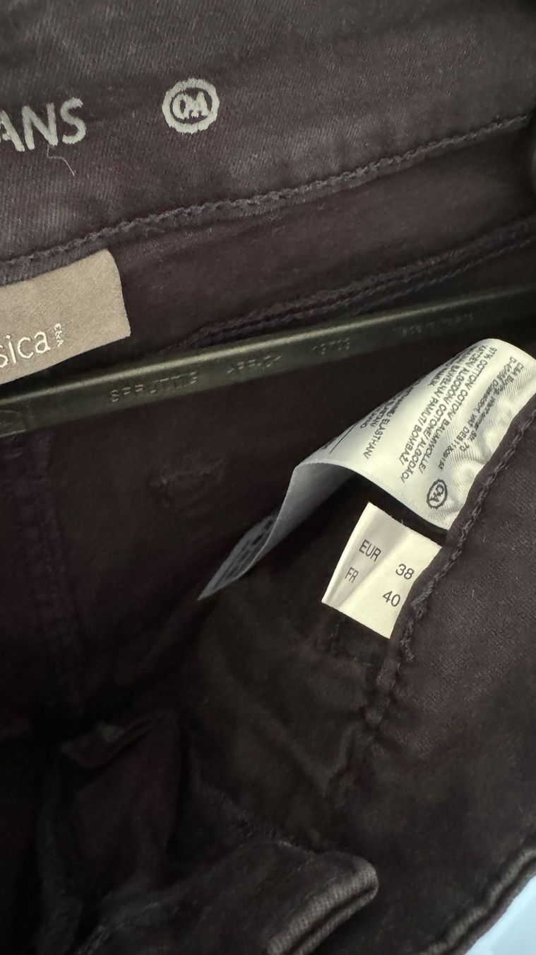 C&A Pantaloni: C&A Damen 3/4 Hose, Gr. 38 – Usato da Luzern venduto da Ecila007 1