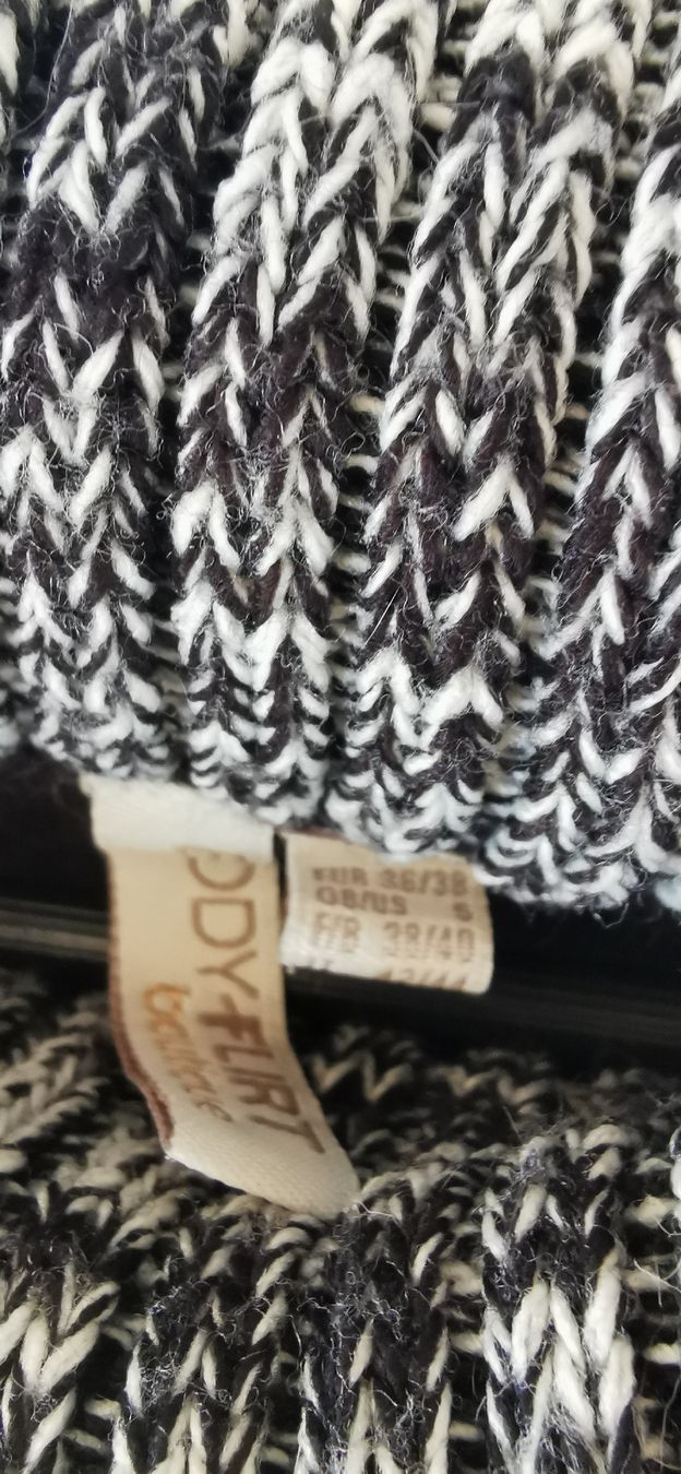 Kleider: Strickkleid von Bonprix grösse 36/38 – Gebraucht aus Wyssachen von Soenne 1