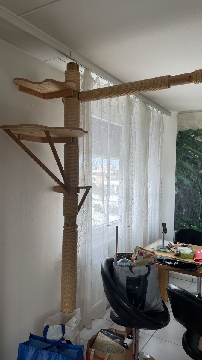 Tiragraffi: Katzenbaum Eigenbau, 3-teilig mit Verbindungsstegen – Usato da Zürich venduto da ast_9rkx 1