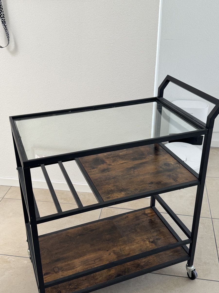 Carrelli di servizio: Servier/Bar-wagen im Industrie Design – Usato da Marly venduto da lot_s7fx 1