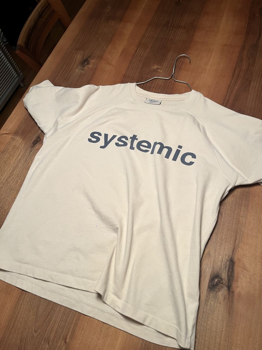 T-Shirts: Systemic t-shirt – Gebraucht aus Zürich von ram__0n