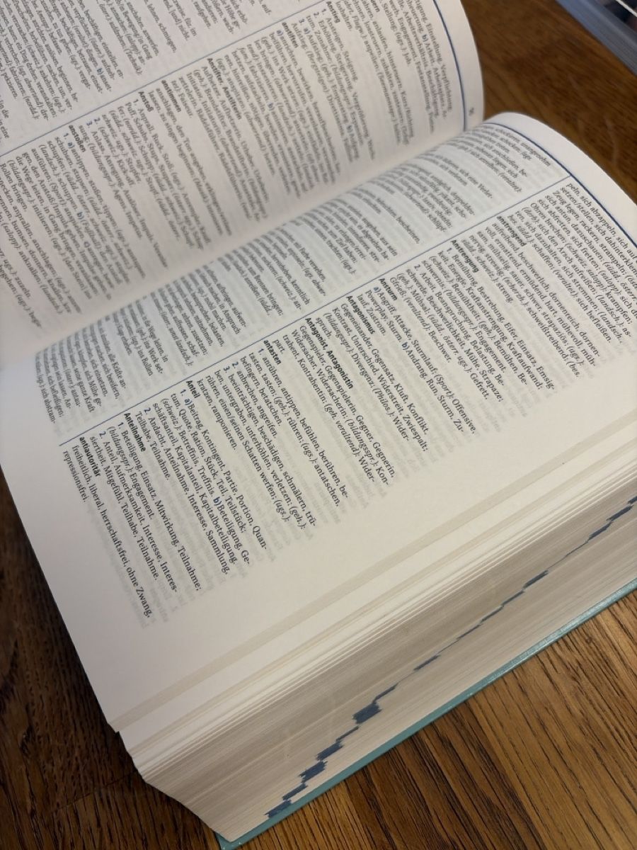 Libri: Duden Synonymwörterbuch 4. Auflage  – Usato da Bassersdorf venduto da che_x2r5 3