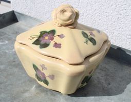 A.Hans Keramik-Deckeldose - Bisquitdose , Landhausstil