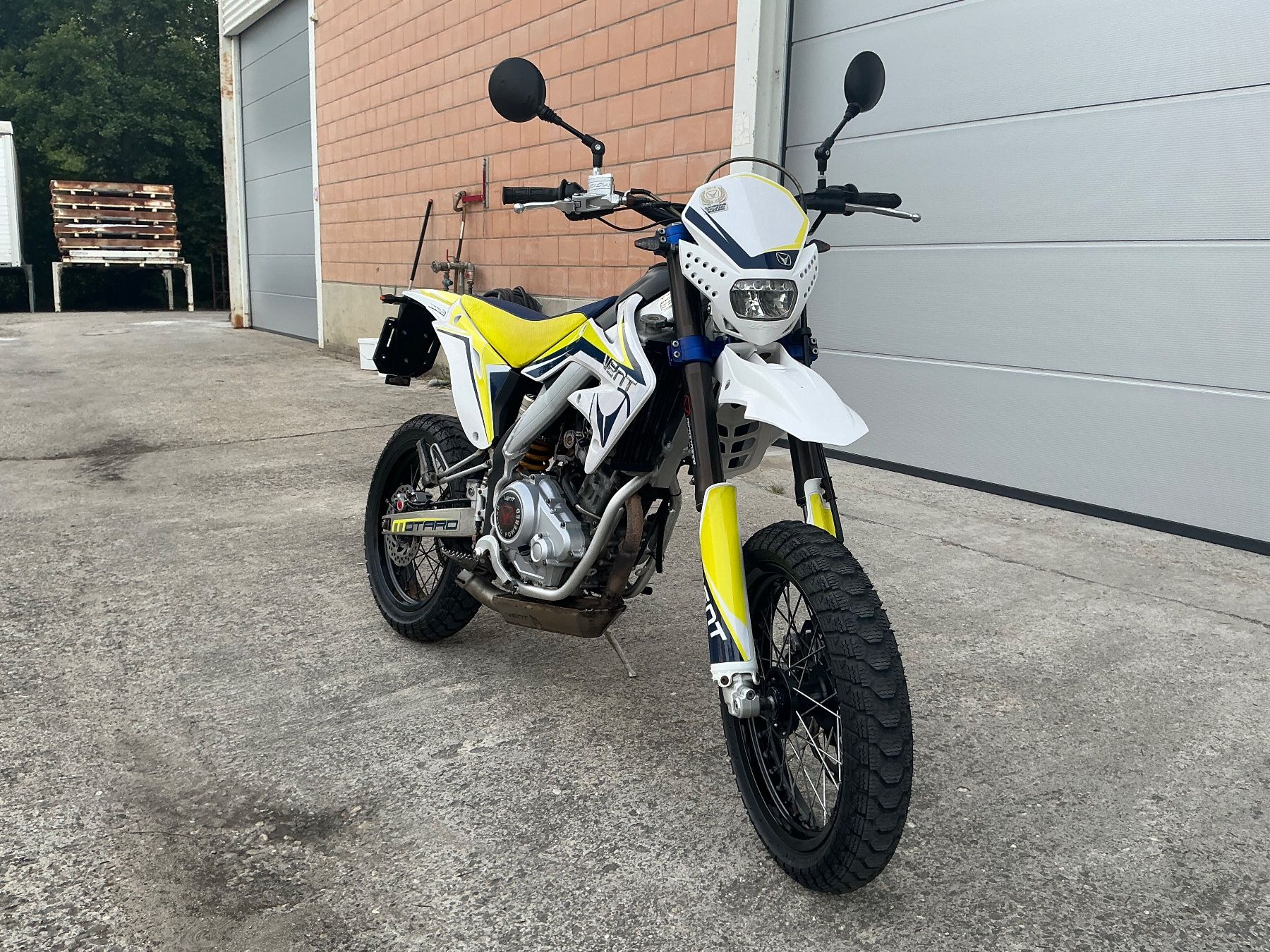 Vent Strada: VENT 125 4TA DERAPAGE RR – Usato da strengelbach venduto da Zoks