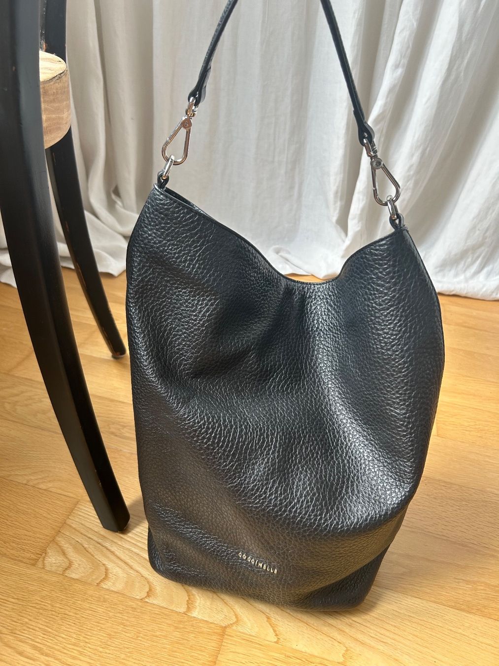 Coccinelle Sacs femmes: Coccinelle Classic Handbag – D'occasion à Zürich par Madita_auf_der_Erbse 1