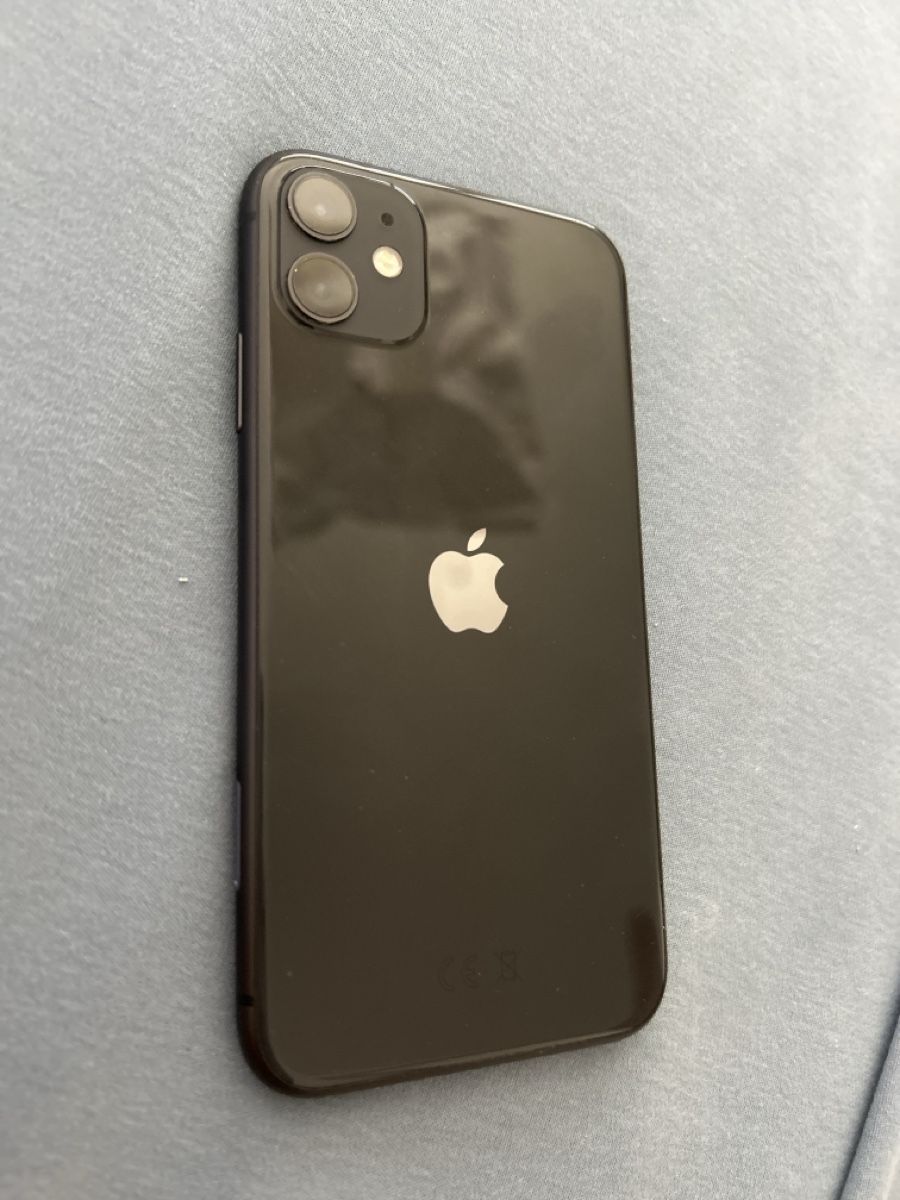 Apple Handys / Smartphones: IPhone 11/7/SE und iPod touch – Defekt aus Dübendorf von eml_p8sy 2