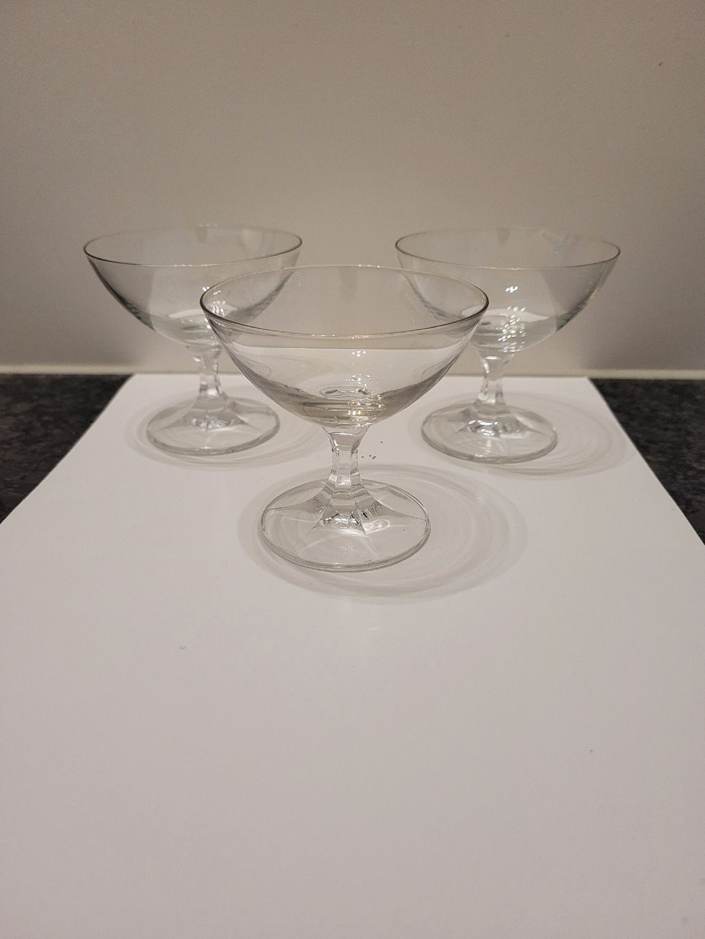 Bicchieri: Cocktailgläser – Usato da Bühler venduto da Sarah_Cunha