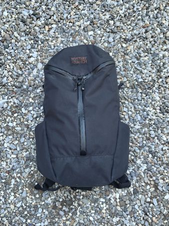 Mystery Ranch Catalyst 26 Rucksack 26L – Schwarz 