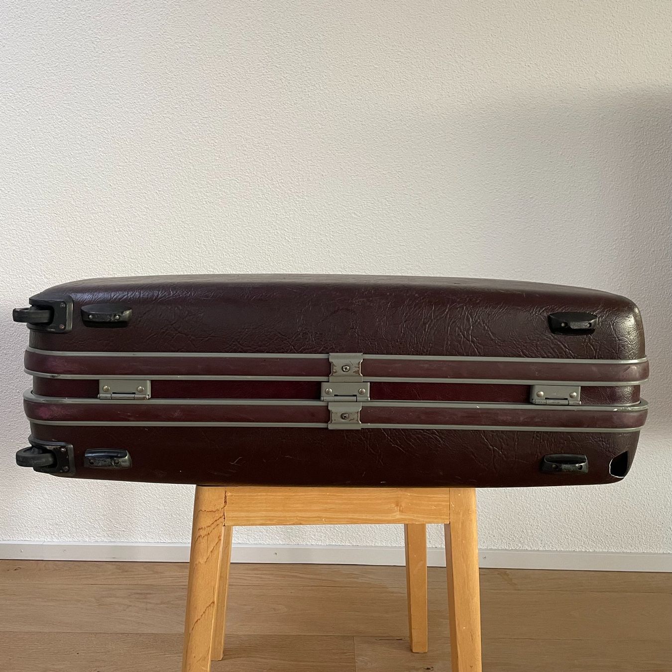 Samsonite Valigie: Samsonite Schalen Koffer 80er – Usato da Aarburg venduto da Qin3ze 3