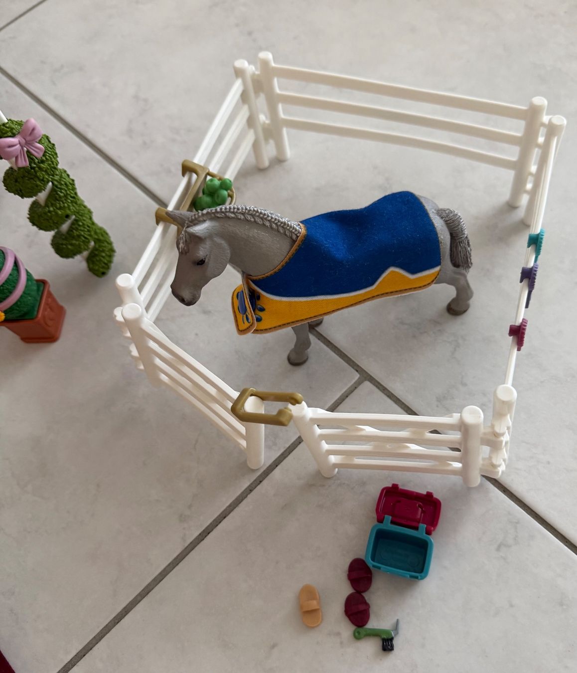 Schleich Spielzeuge: Schleich 42466 grosse Pferdeschau – Gebraucht aus Studen BE von Ironbonehead 7