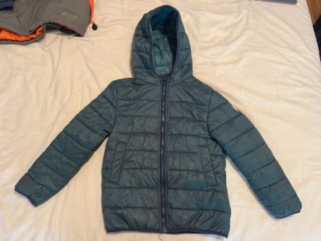 Cyrillus veste vert 10A 138cm