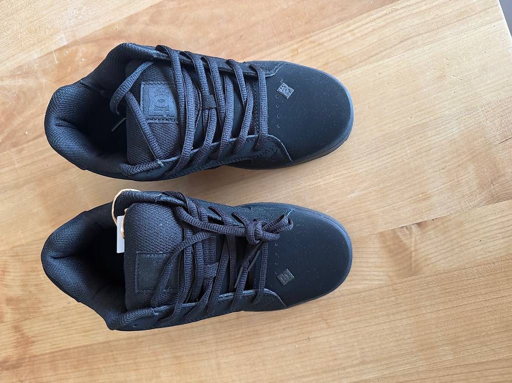 DC shoes Scarpe da uomo: DC Schuhe NET UNISEX - Sneaker low - black Grösse 39 – Nuovo e nell'imballaggio originale da Zürich venduto da Blaster0 1