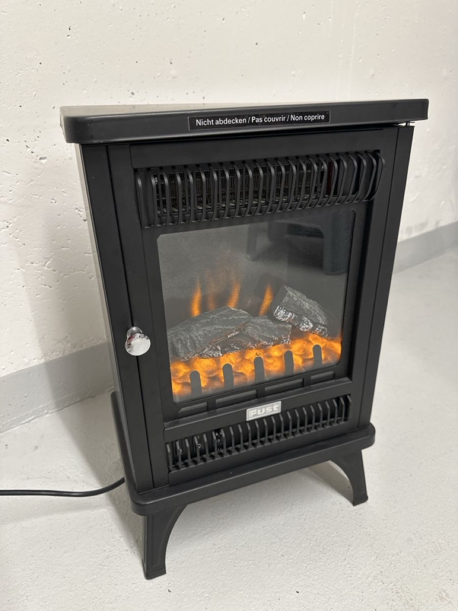 Camini: Elektro Kamin FUST mit Heizfunktion – Nuovo (secondo la descrizione) da St. Gallen venduto da kri_ysq8