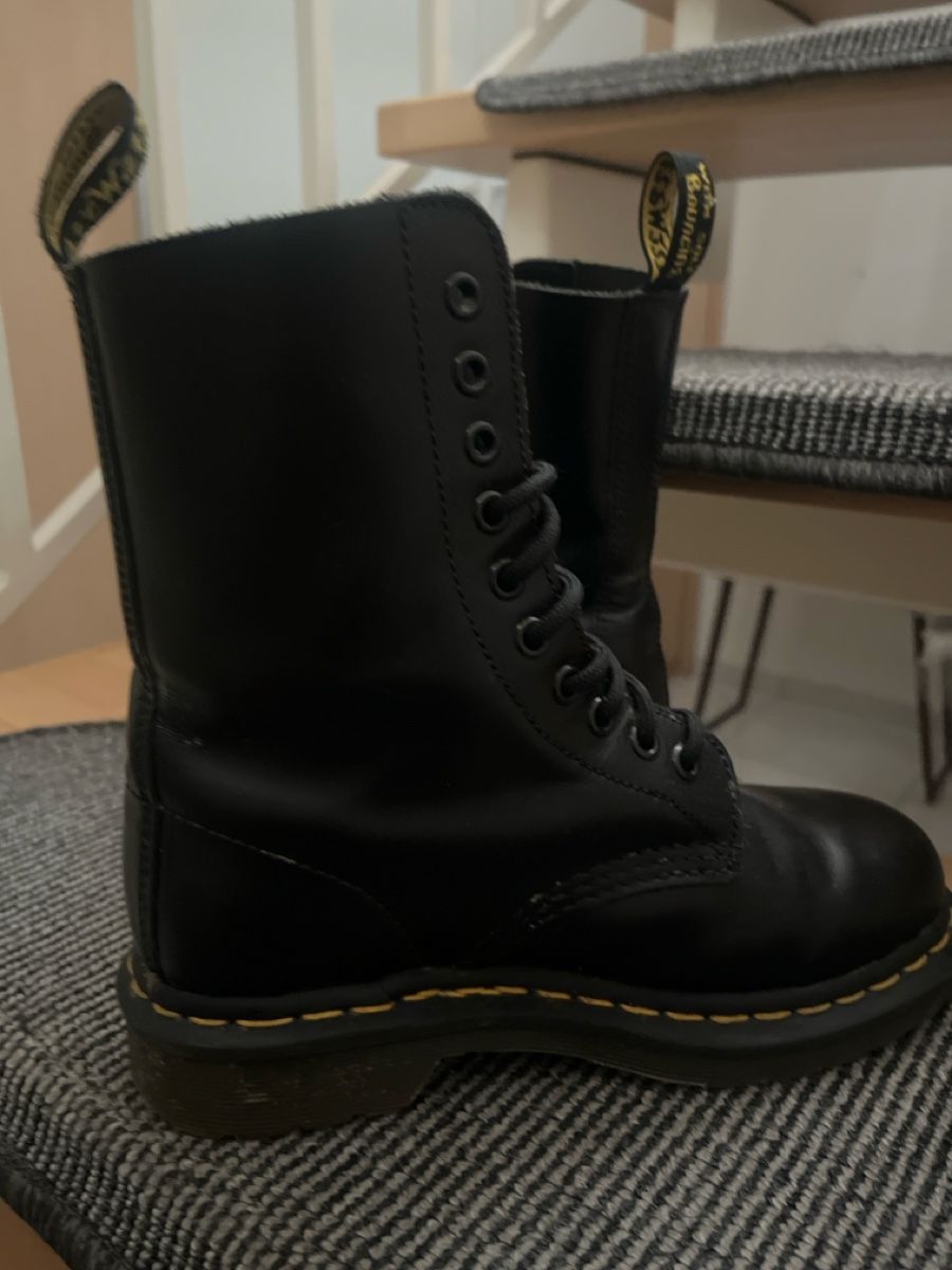 Dr. Martens Herrenschuhe: DocMartens Grösse 36 – Gebraucht aus Dottikon von chi_j6bj 1