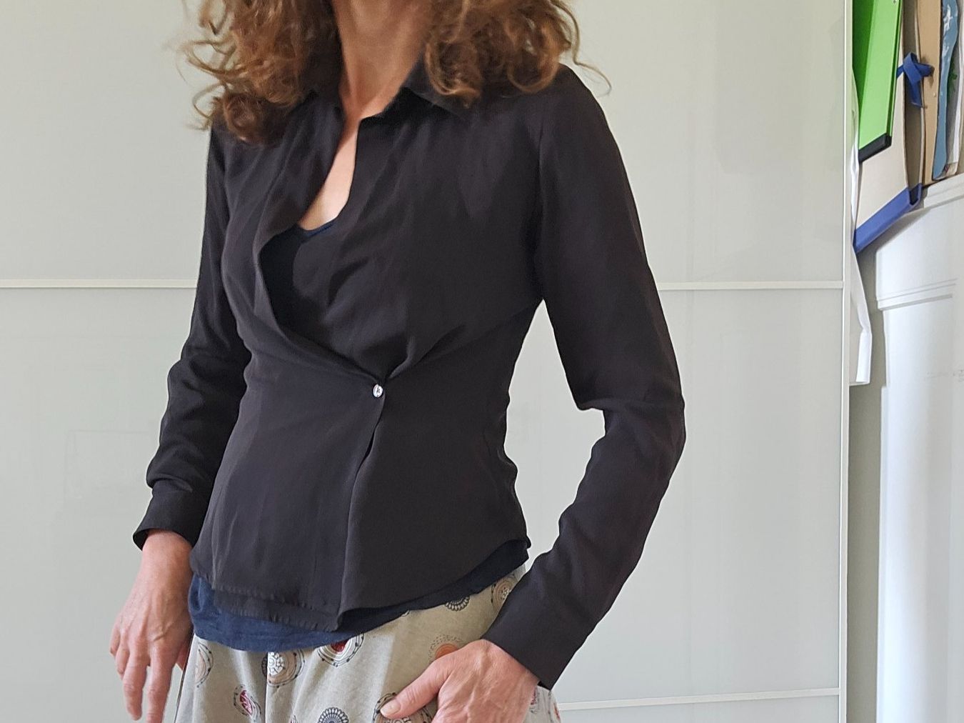 Max Mara Camicette: Max Mara Wickel- Bluse schwarz Grösse 38. – Usato da Zürich venduto da Dobet 4