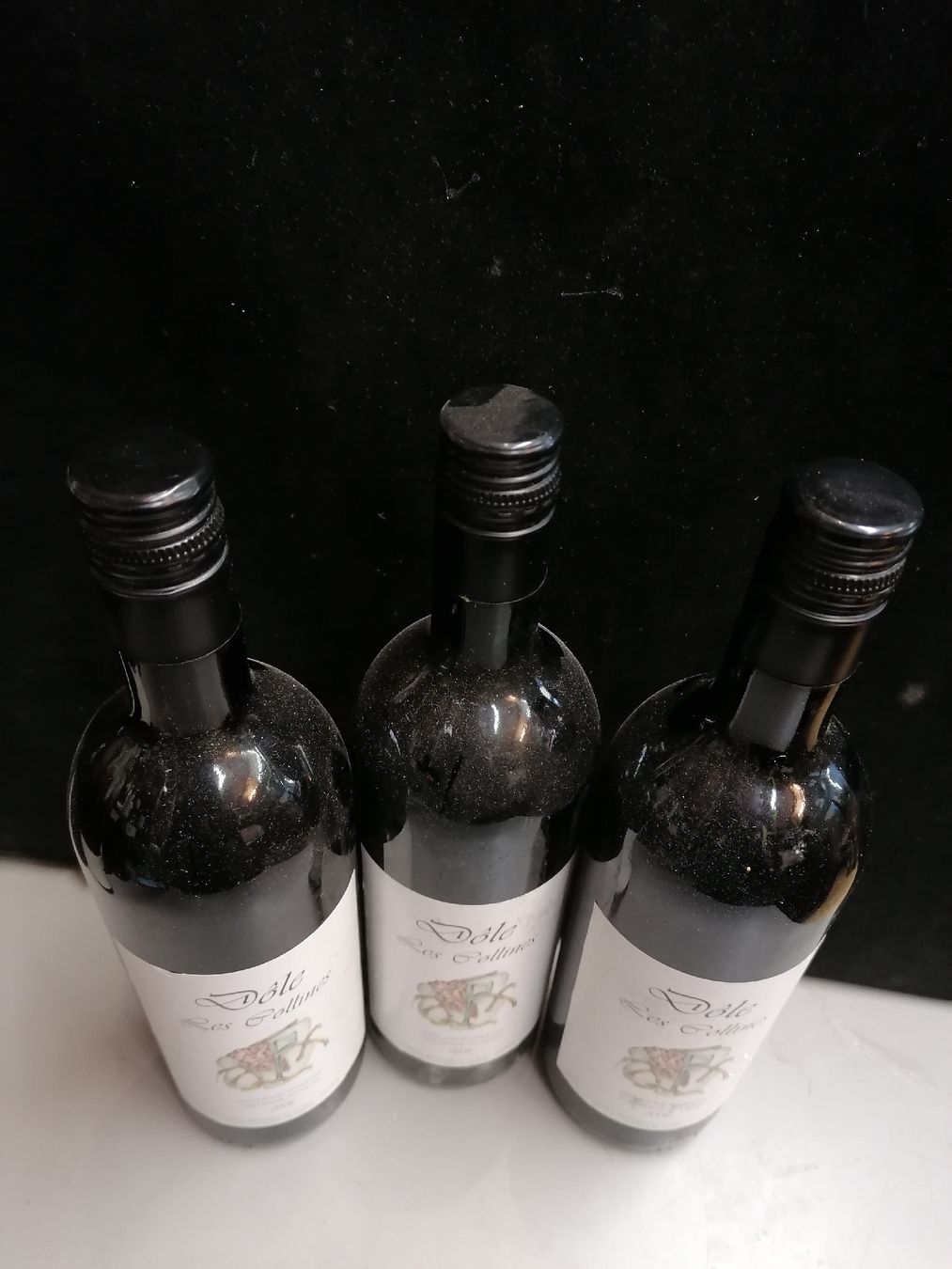 Vino: 3 BOUTEILLES DÔLE LES POLLINES 2008 – Nuovo (secondo la descrizione) da Genève venduto da Leboucheoreilles 1